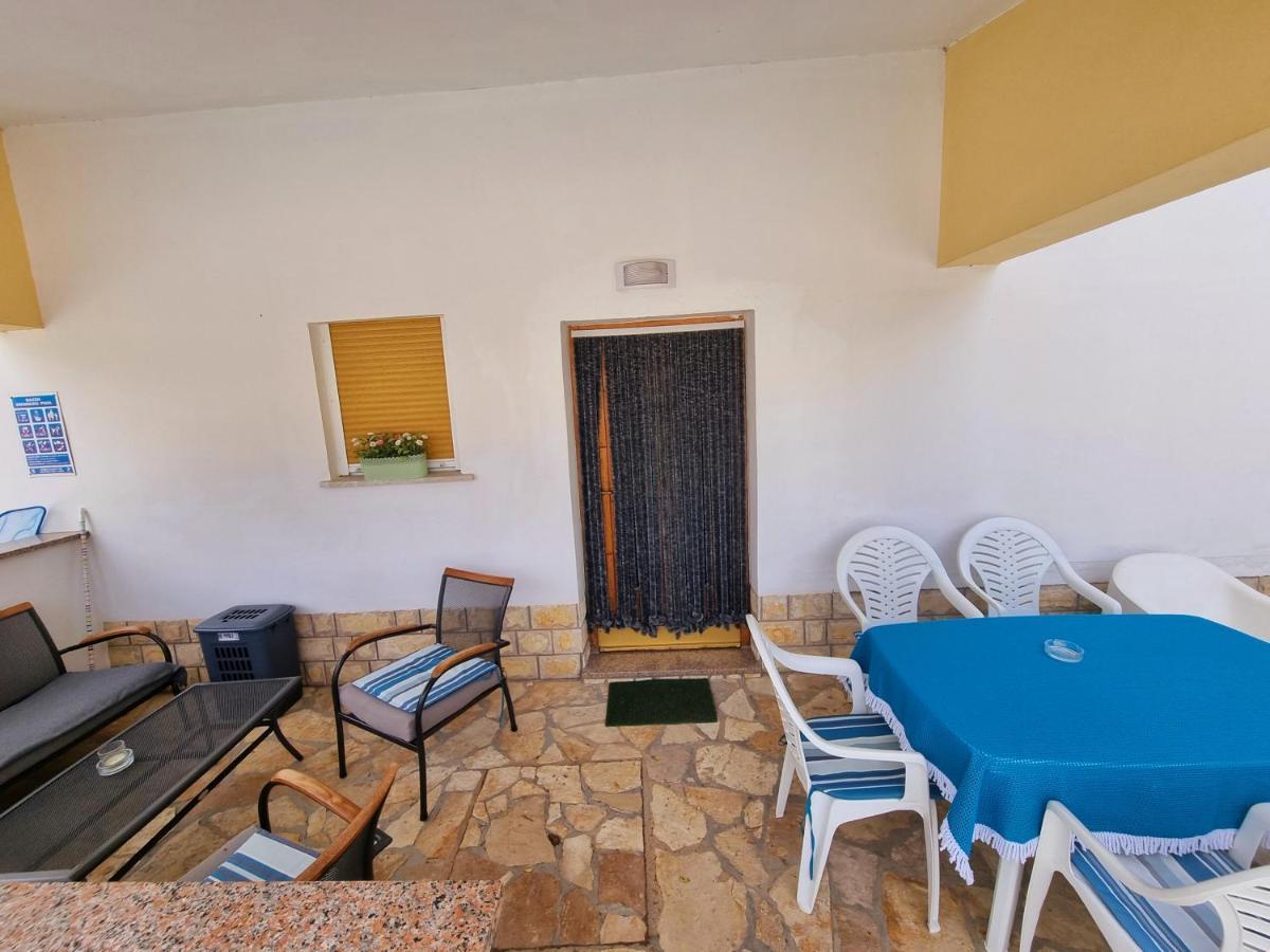 Villa Ara-Zarok Baška Exterior foto
